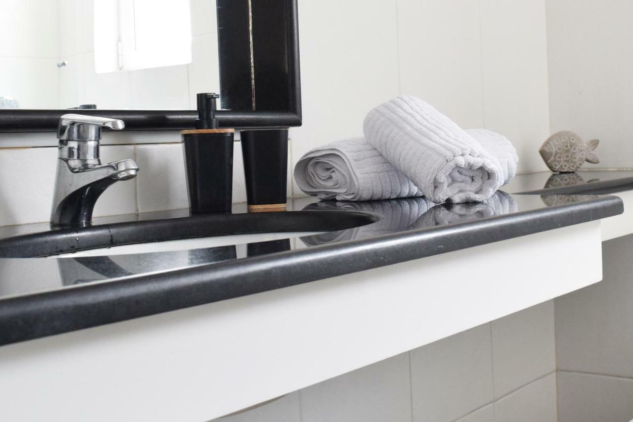 Poseidon By Heloni Apartments Piraeus Ngoại thất bức ảnh