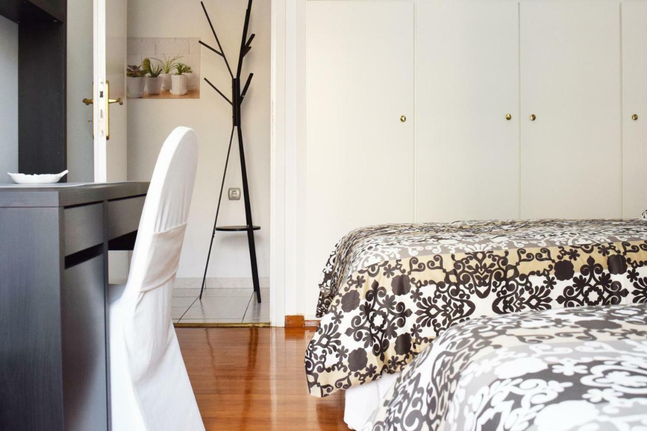 Poseidon By Heloni Apartments Piraeus Ngoại thất bức ảnh